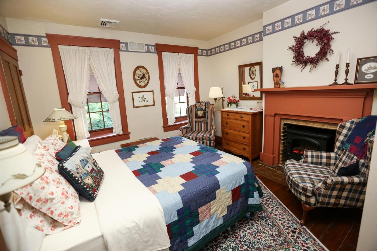 Watson Estate Bnb & Deer Creek Winery Юниънтаун Екстериор снимка