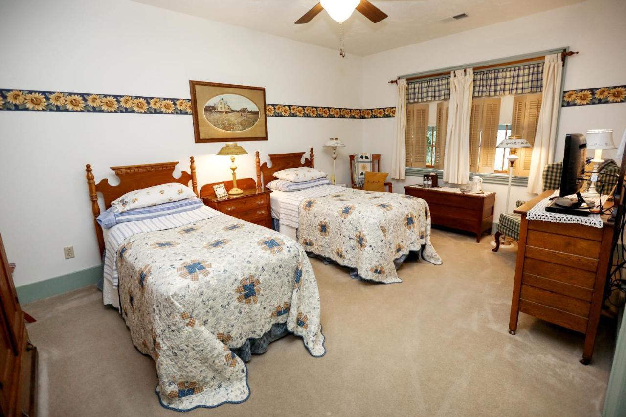 Watson Estate Bnb & Deer Creek Winery Юниънтаун Екстериор снимка