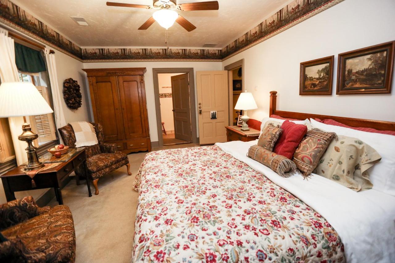 Watson Estate Bnb & Deer Creek Winery Юниънтаун Екстериор снимка