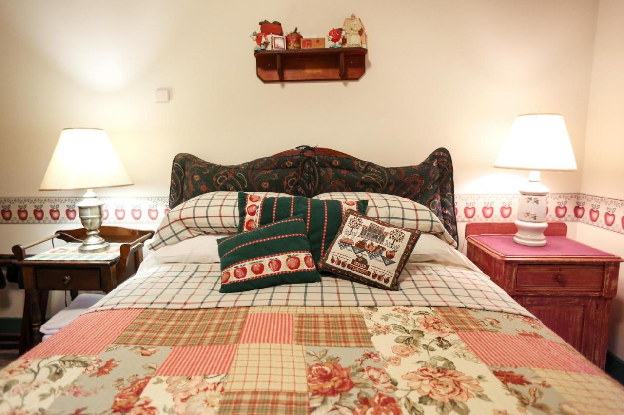 Watson Estate Bnb & Deer Creek Winery Юниънтаун Екстериор снимка